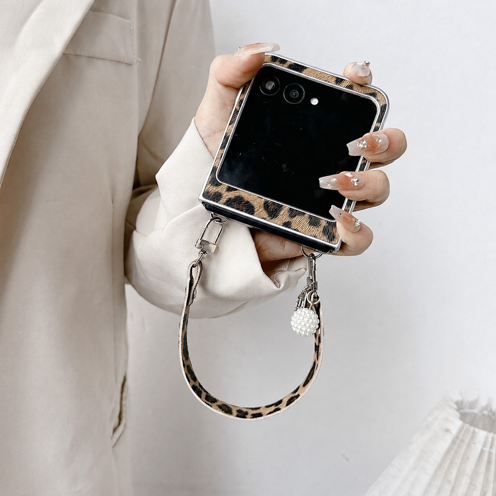 Leopard Print Folding Flip Pho - Phone Accessories Useful ulasan dan harga